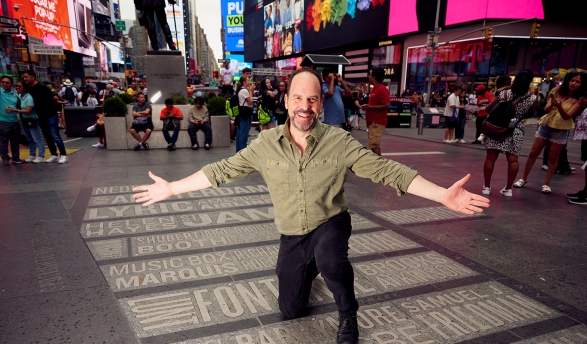 Actor Loren Lester ’83 in Times Square 