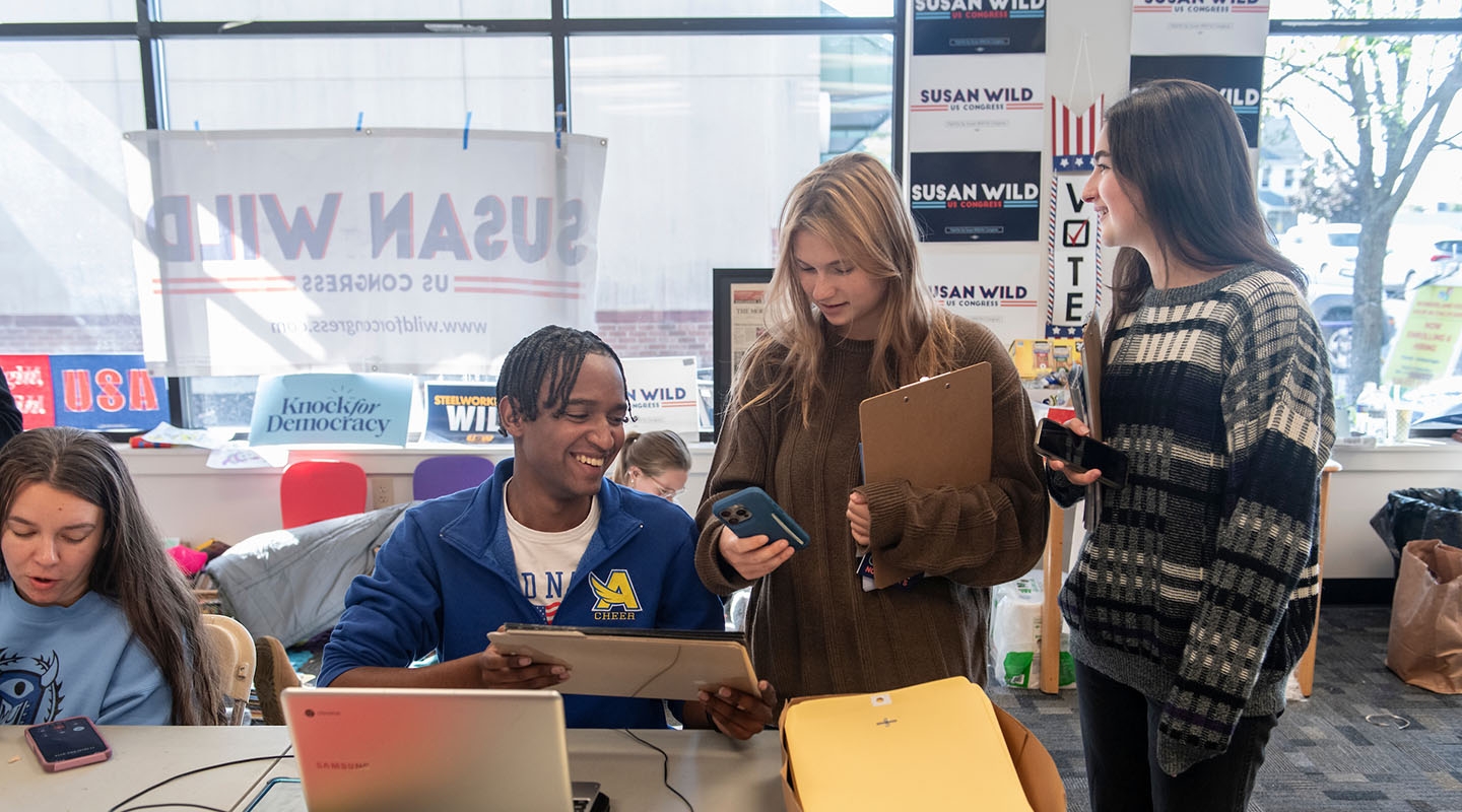 Two Occidental College students working in the busy office of a Congressional political campaign in Pennsylvania