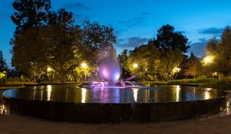 Gilman Fountain at night on the Occidental College campus