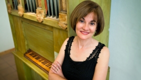 Dr. Kimberly Marshall, organist