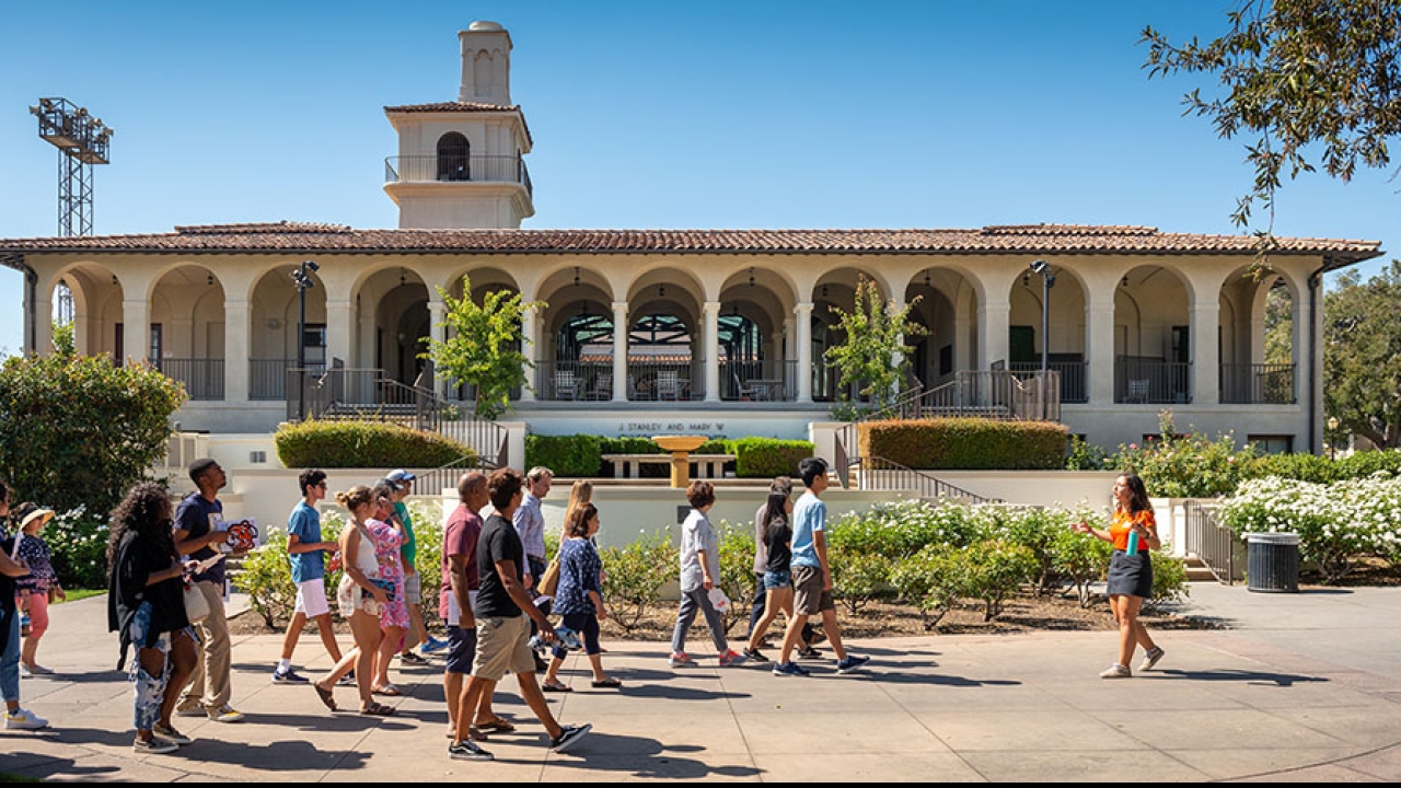 occidental college group tours