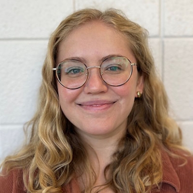 Occidental College geology alumna Lauren Berger '19 headshot