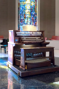 Mildred Miles Crew Organ, Herrick Chapel